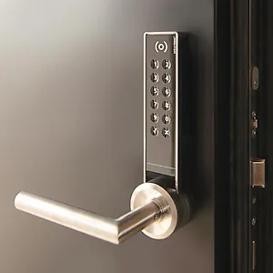 https://le-hotel.bestleipzighotels.com