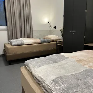 https://apt-longhouse.hotelsheidelberg.net